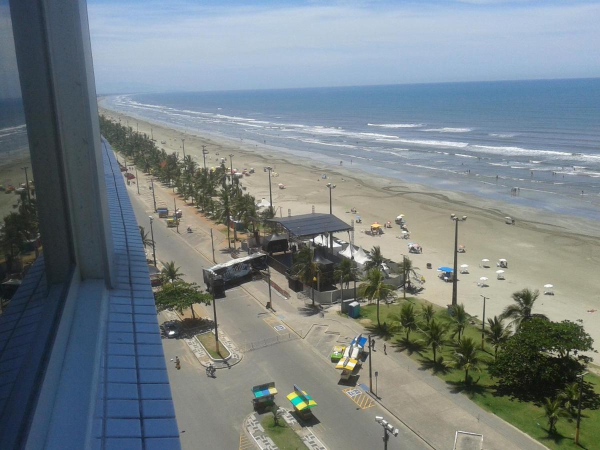 Apto Frente Ao Mar 公寓 *